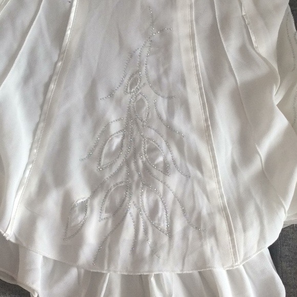 A-Line beautiful off white skirt - Picture 2 of 5